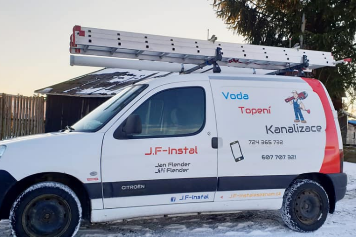 Polepy na auto Citroen Berlingo. Celepolep dodávky.