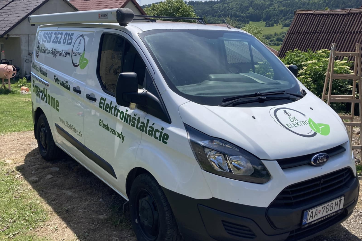 Polepy na auto Ford Transit. Celepolep dodávky.